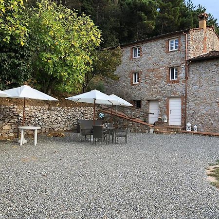Agriturismo Le Vallilunghe Apartman Lucca Kültér fotó